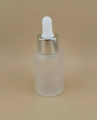 Nuovo design Matte Clear Smooth Round Dropper Bottle per Essence
