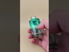 Nuovo design cambiamento graduale Bottiglia di vetro liscia verde scuro chiaro per essenza