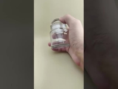 Coppa di candela trasparente di design delicato per la festa