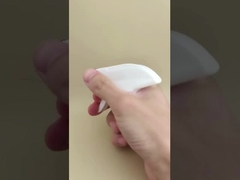 Spruzzatore a pompa a grilletto bianco in plastica PP con ugello blu K101-8 per flaconi cosmetici