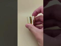 Tappo rotondo in alluminio e plastica dorata con pulsante trasparente per bottiglie per la cura della pelle