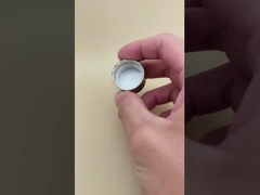 Cappuccio liscio per bottiglie cosmetiche