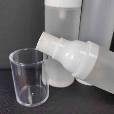 Dispenser a controllo vuoto in PP ABS AS in bianco nero trasparente