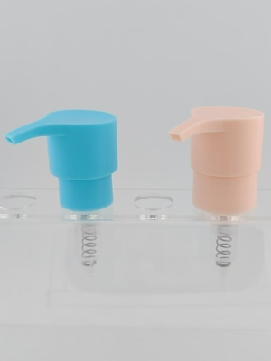 PP Nuovo imballaggio in plastica pompa per lozione a vite per bottiglie di vetro di plastica