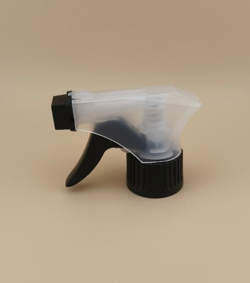 K101-4 Spruzzatore di pompa di accensione in plastica in PP per parrucchieri in bianco e nero trasparente