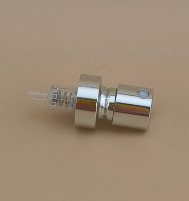 Pulsante di alluminio argenteo con bottone di alluminio per profumi
