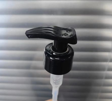 Nuova pompa per lozionatore di plastica a serratura destra sinistra pompa per lozionatore per bottiglia