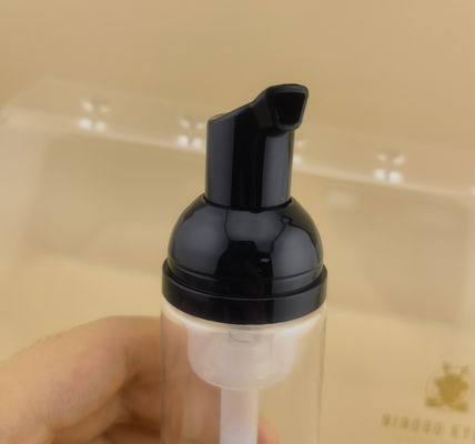 Pompa di schiuma nera personalizzata per prestazioni ottimali nelle bottiglie cosmetiche