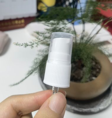 Pompa per crema trattamento fondotinta cosmetico in plastica 20/410 per flacone