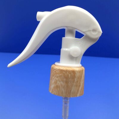 28/410 Bottiglia per profumi personalizzata Spruzzatore di plastica con testa Mini Spruzzatore a trigger