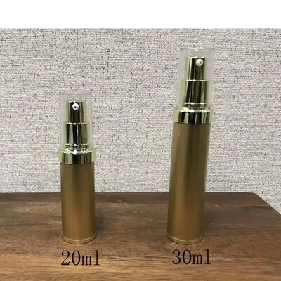 Bottiglia cilindrica di 10 ml 15 ml 20 ml 30 m in argento PP di plastica senza aria con bottiglia di pompa di lozione popolare