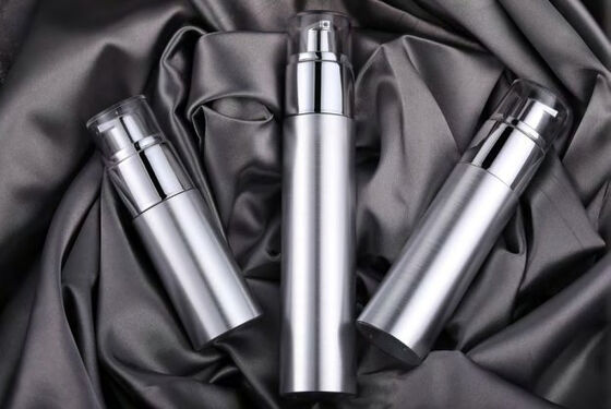 Flacone con pompa airless per siero personalizzato di nuovo design per la cura della pelle