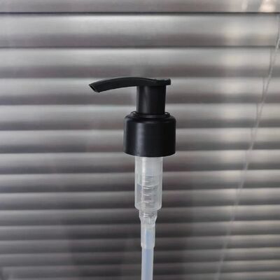 Consegna veloce Pompa di lozione nera Matt Cosmetica Pompa di lozione per il corpo Bottiglia con logo personalizzato