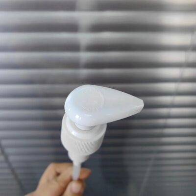 Accessori da bagno in plastica Dispenser di sapone liquido Lozione per le mani Bottiglia con filettatura Pompa Testa Dispenser Pompa per barattolo
