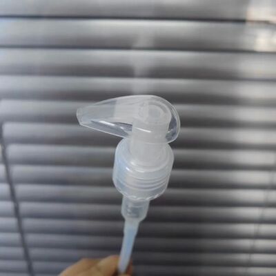 Testa della pompa 2cc Dispenser Lotion Pump 28/410 Silver lucido metallizzato