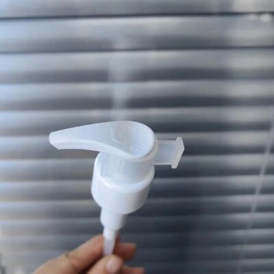 Tutto in plastica senza metallo pompa di lozione per la pulizia del viso a molla con clip lock