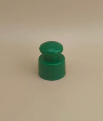 Cappuccio liscio in plastica verde con bottone per bottiglie cosmetiche