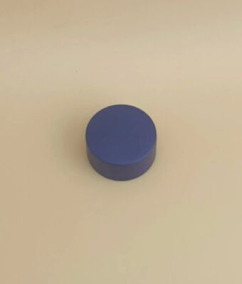 Design delicato tappo in plastica blu scuro per flaconi di prodotti per la cura della pelle