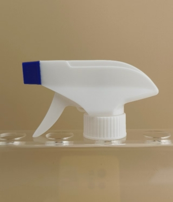 Spruzzatore di pompe a sgancio in plastica bianca in PP pulsante rosso K101-8 per bottiglie cosmetiche